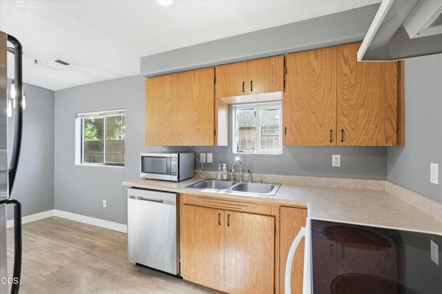 1908 Cunningham Avenue, Medford, OR 97501
