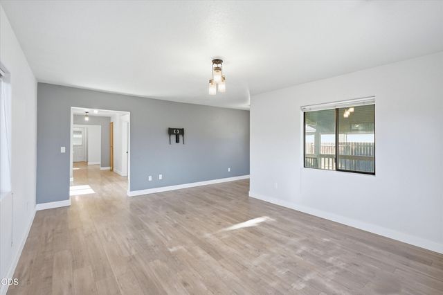 1908 Cunningham Avenue, Medford, OR 97501
