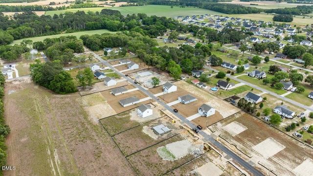 101 Claude Street, La Grange, NC 28551