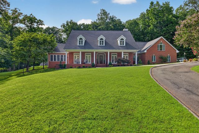 325 McKennon Blvd, Mcminnville, TN 37110