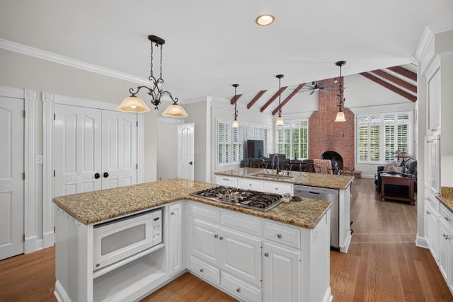 325 McKennon Blvd, Mcminnville, TN 37110