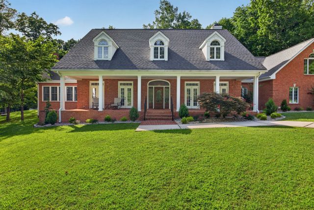 325 McKennon Blvd, Mcminnville, TN 37110