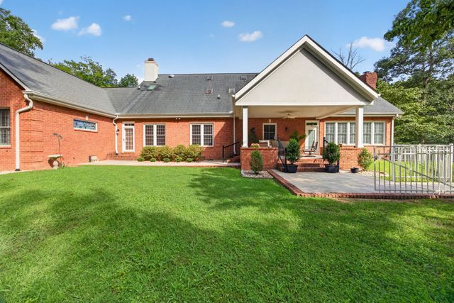 325 McKennon Blvd, Mcminnville, TN 37110