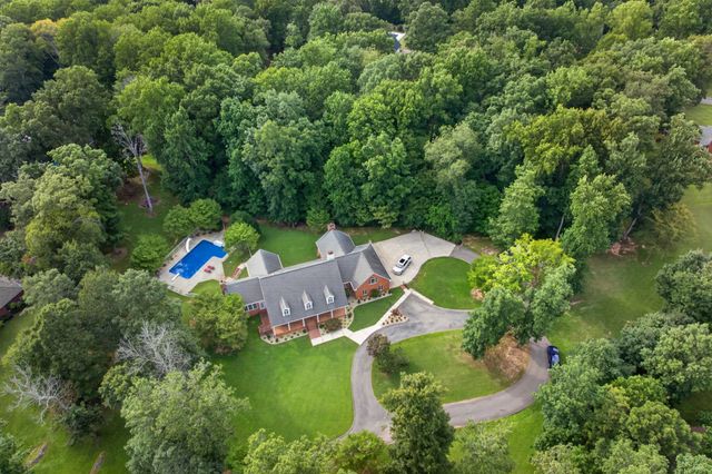 325 McKennon Blvd, Mcminnville, TN 37110