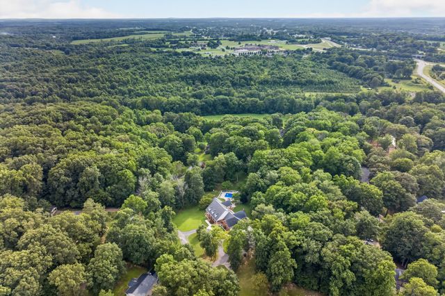325 McKennon Blvd, Mcminnville, TN 37110
