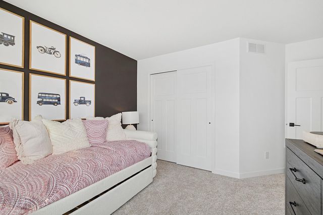 1925 Fulton Road, Carver, MN 55315