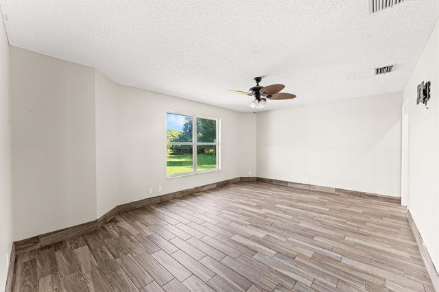 13587 76th Road N, The Acreage, FL 33412