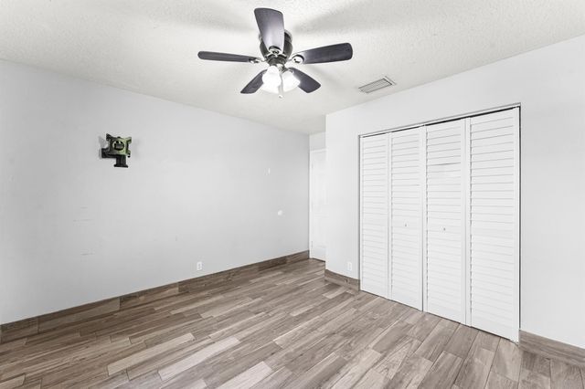 13587 76th Road N, The Acreage, FL 33412