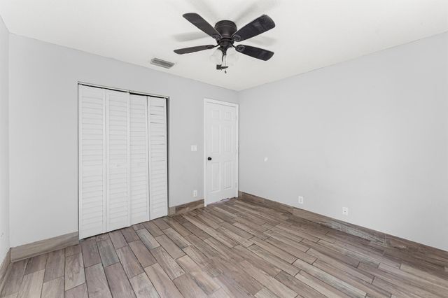 13587 76th Road N, The Acreage, FL 33412