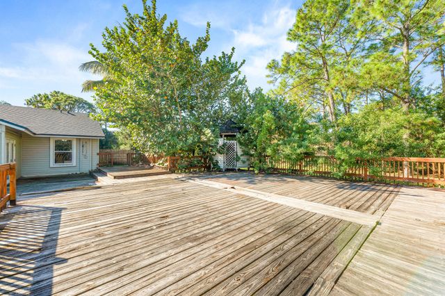 13587 76th Road N, The Acreage, FL 33412