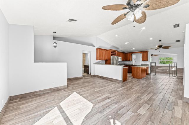 13587 76th Road N, The Acreage, FL 33412