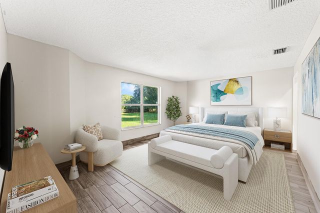 13587 76th Road N, The Acreage, FL 33412