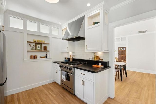 1619 Escobita Avenue, Palo Alto, CA 94306