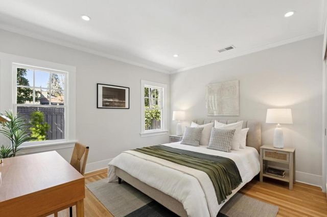 1619 Escobita Avenue, Palo Alto, CA 94306