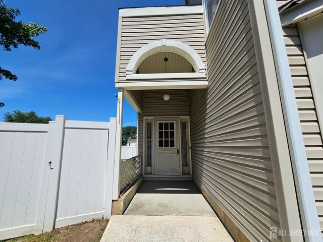 9 Mockingbird Lane, South Brunswick, NJ 08810