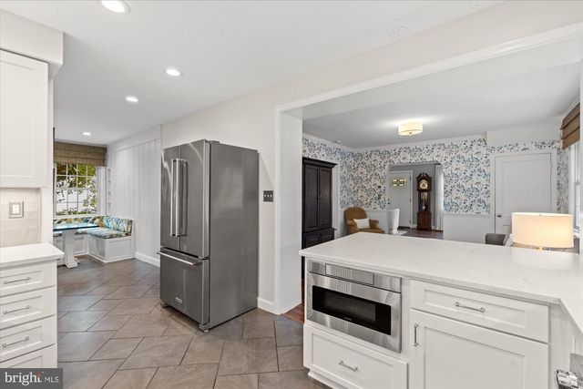 2229 N QUANTICO ST, Arlington, VA 22205