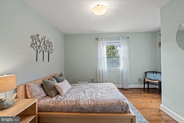 2229 N QUANTICO ST, Arlington, VA 22205