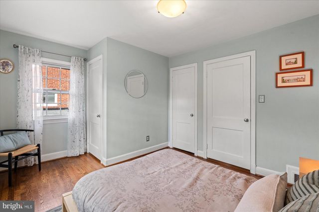 2229 N QUANTICO ST, Arlington, VA 22205