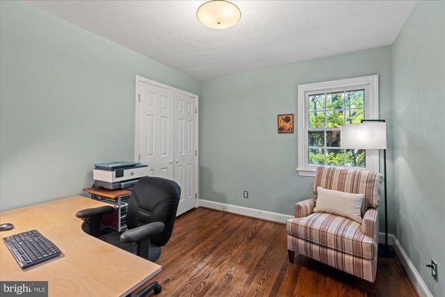 2229 N QUANTICO ST, Arlington, VA 22205