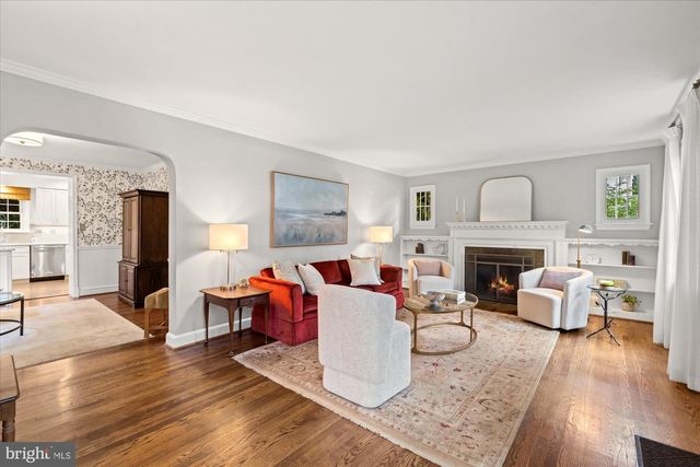 2229 N QUANTICO ST, Arlington, VA 22205