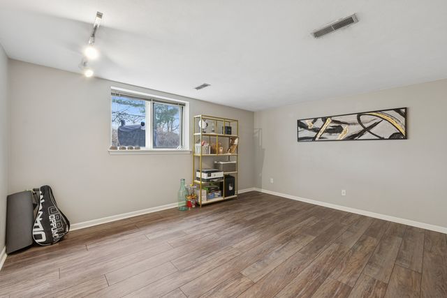 4657 High Point Drive 32, Rockford, IL 61114