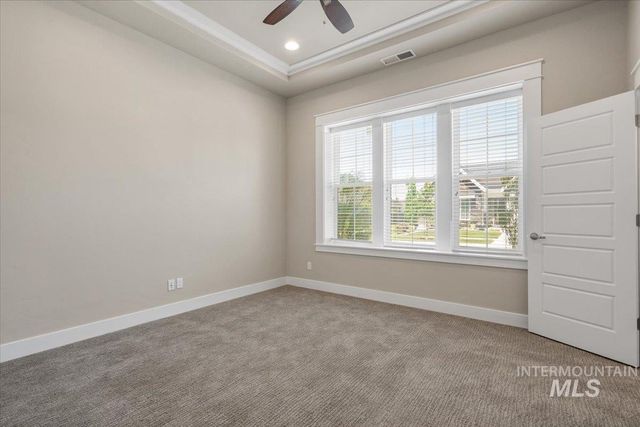 3477 E Kalinga Ln, Meridian, ID 83642