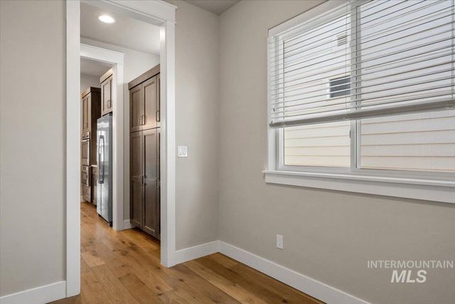 3477 E Kalinga Ln, Meridian, ID 83642