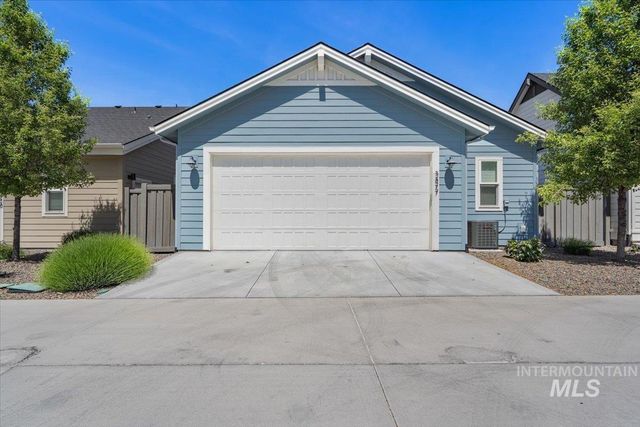 3477 E Kalinga Ln, Meridian, ID 83642