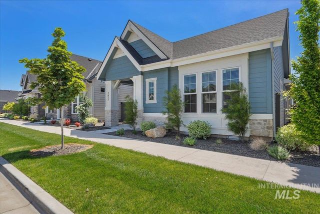 3477 E Kalinga Ln, Meridian, ID 83642
