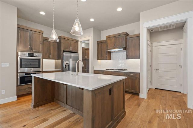 3477 E Kalinga Ln, Meridian, ID 83642