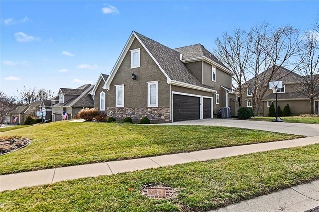 12312 Gillette Street, Overland Park, KS 66213