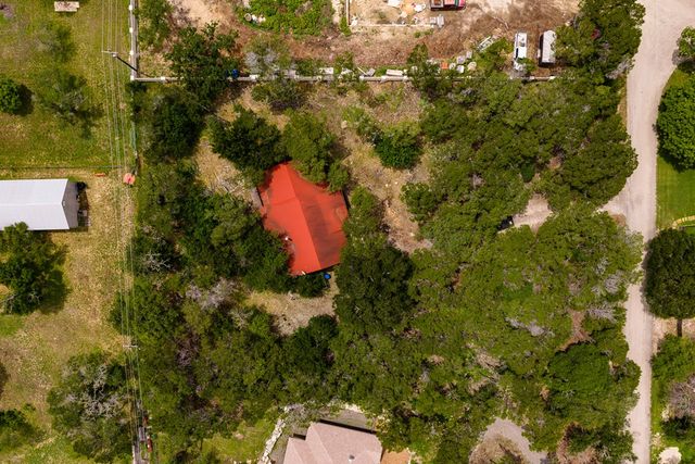 127 White Tail Dr, Kerrville, TX 78028