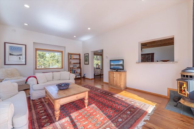 15407 Wolfgang Road, Truckee, CA 96161