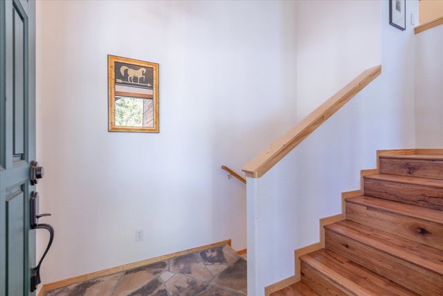 15407 Wolfgang Road, Truckee, CA 96161