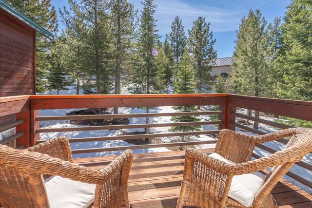 15407 Wolfgang Road, Truckee, CA 96161