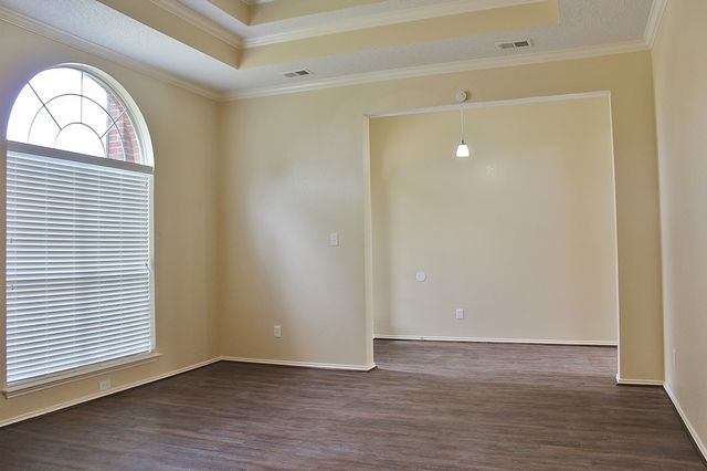712 Claire View Drive, Desoto, TX 75115
