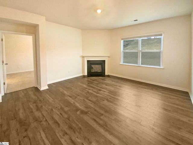 83 Oak Edge Lane, Greer, SC 29651