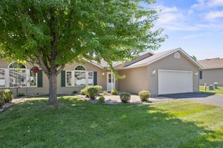 5524 Kalland Avenue NE, Albertville, MN 55301