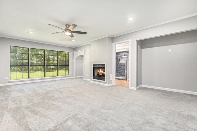 6412 Regal Road, Forest Hill, TX 76119