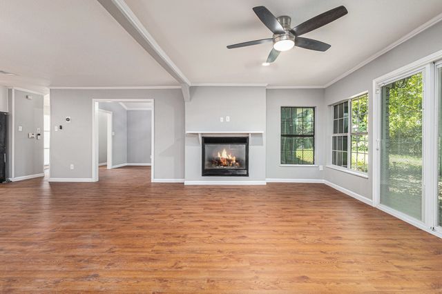 6412 Regal Road, Forest Hill, TX 76119