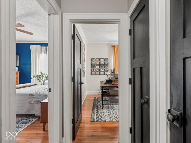 530 Sutherland Avenue E, Indianapolis, IN 46205