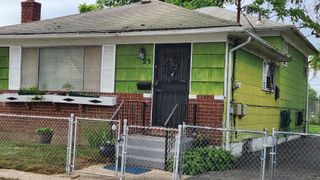23 Peters Avenue, Hempstead, NY 11550
