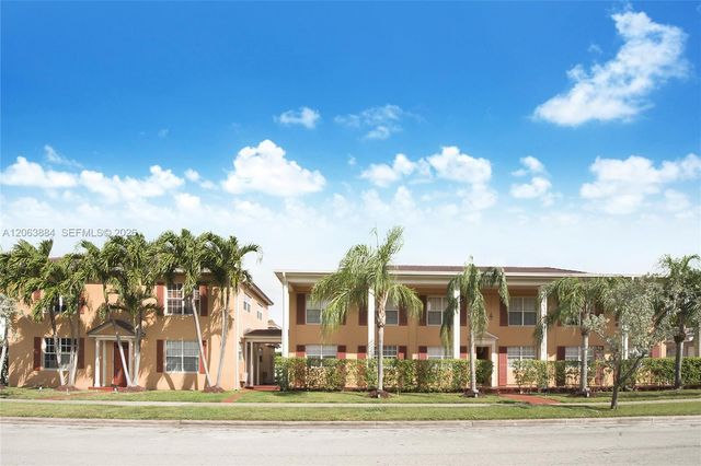 33 Salamanca Avenue 2 FL, Coral Gables, FL 33134