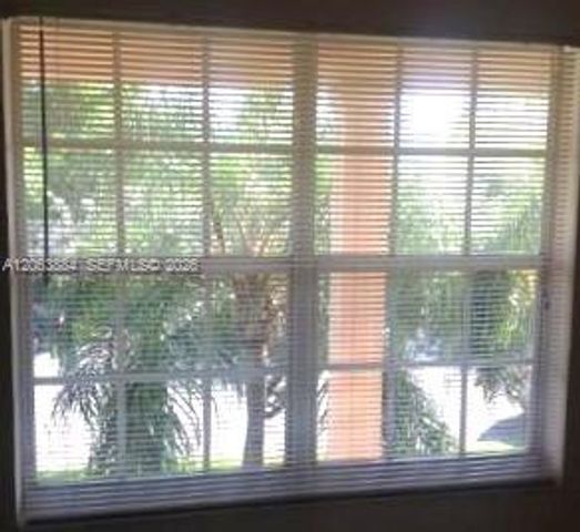 33 Salamanca Avenue 2 FL, Coral Gables, FL 33134