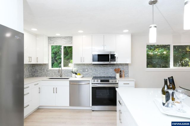 5095 Cultus Av SE, Salem, OR 97306