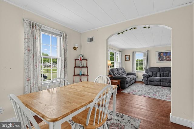 104 HARRON AVE, Hightstown, NJ 08520