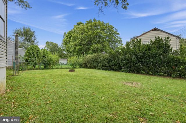 104 HARRON AVE, Hightstown, NJ 08520