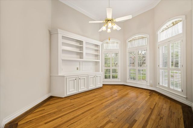 3319 Oakland Drive, Sugar Land, TX 77479