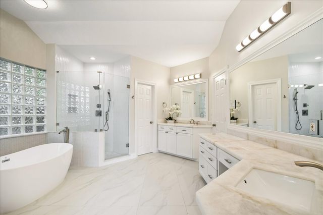 3319 Oakland Drive, Sugar Land, TX 77479