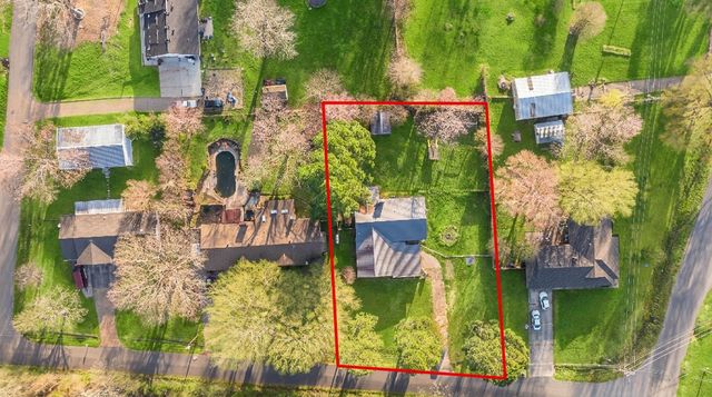 970 Mansfield Road, Reno, TX 75462